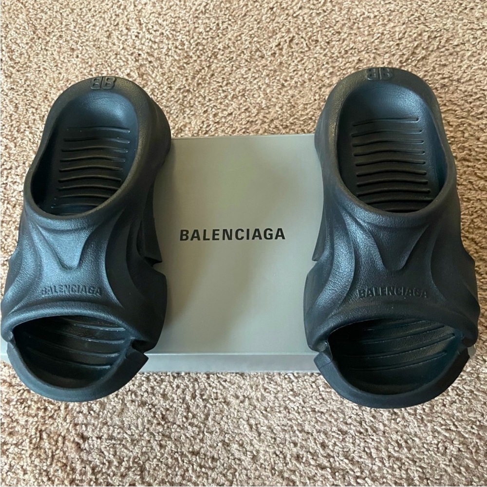 Balenciaga Slides